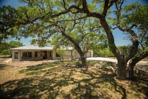 HILLS AND CHILLS home image 12