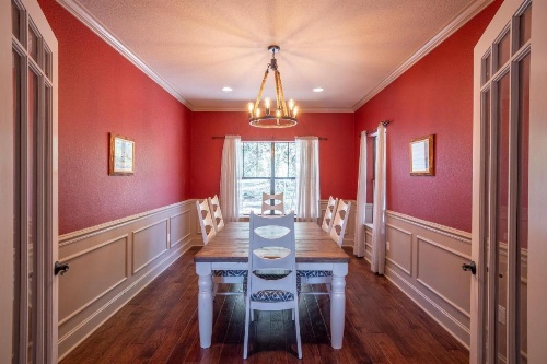 HILLS AND CHILLS home image 16