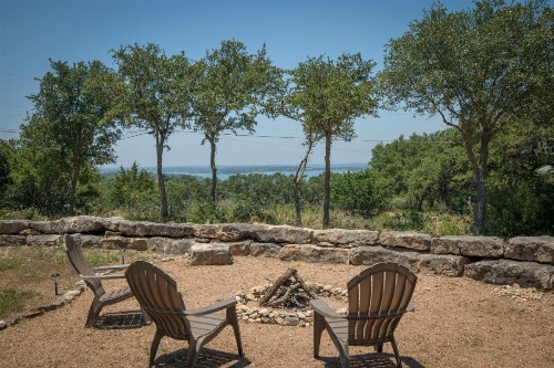 HILLS AND CHILLS home image 48