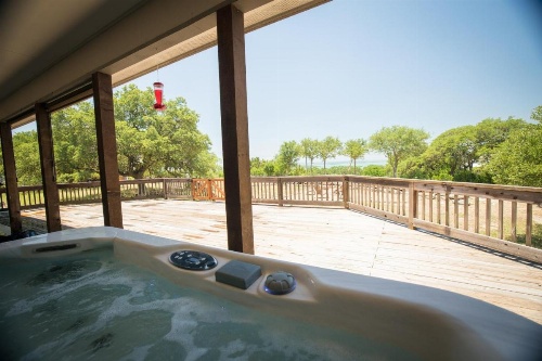 HILLS AND CHILLS home image 6